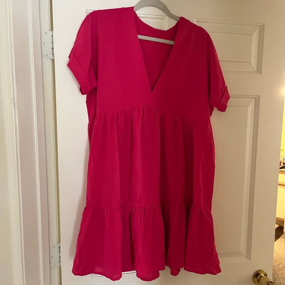 2 FOR $15 SALE!! *ADD TO BUNDLE* Hot Pink/Magenta Mini/Midi Dress - Picture 1 of 2